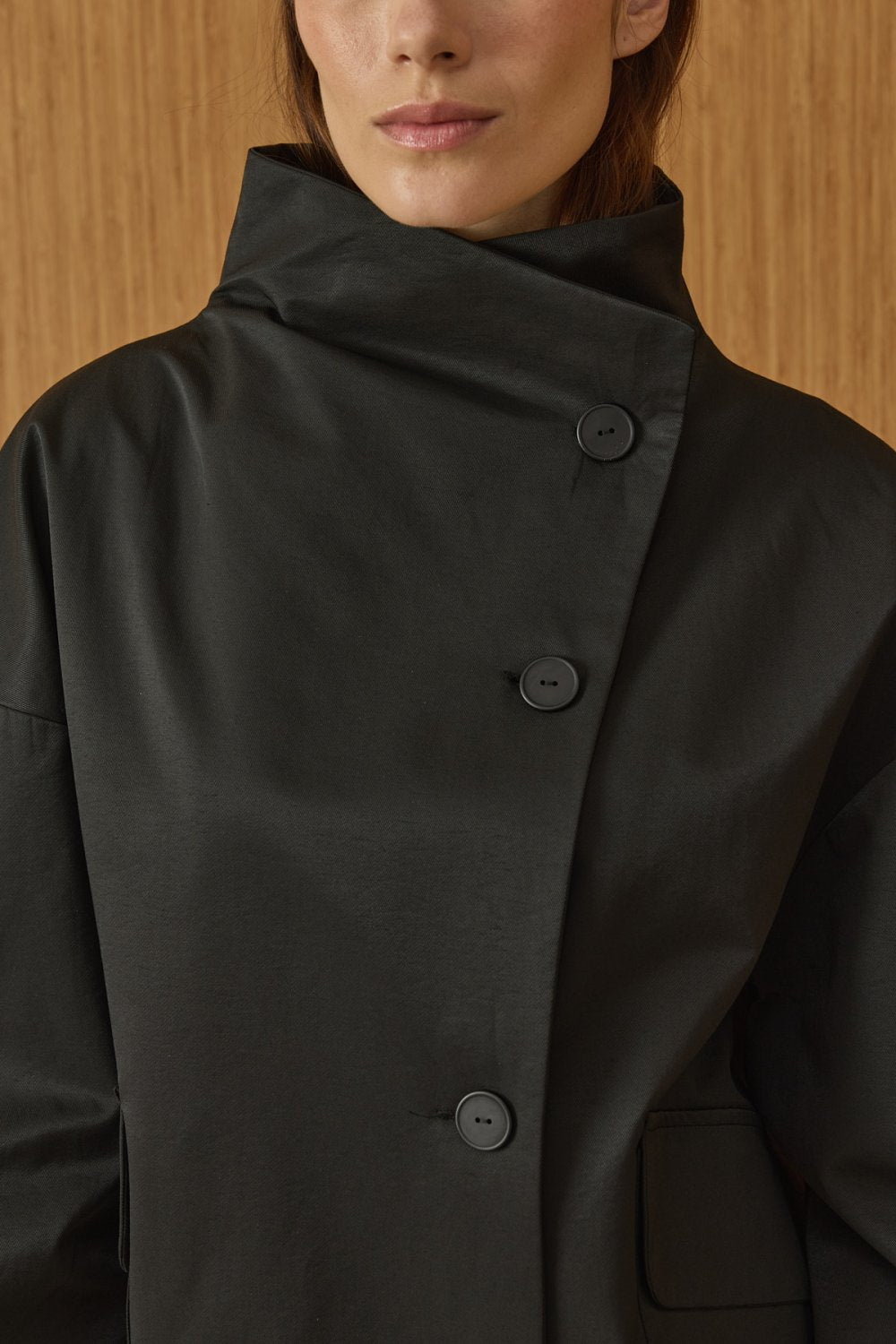 Mev Cape Trench Coat Black