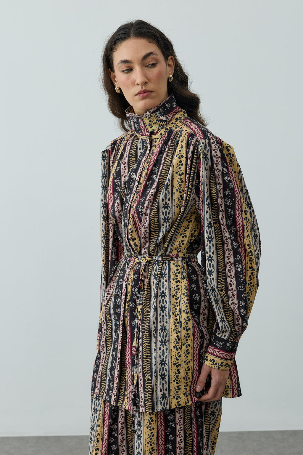 High Collar Patterned Set