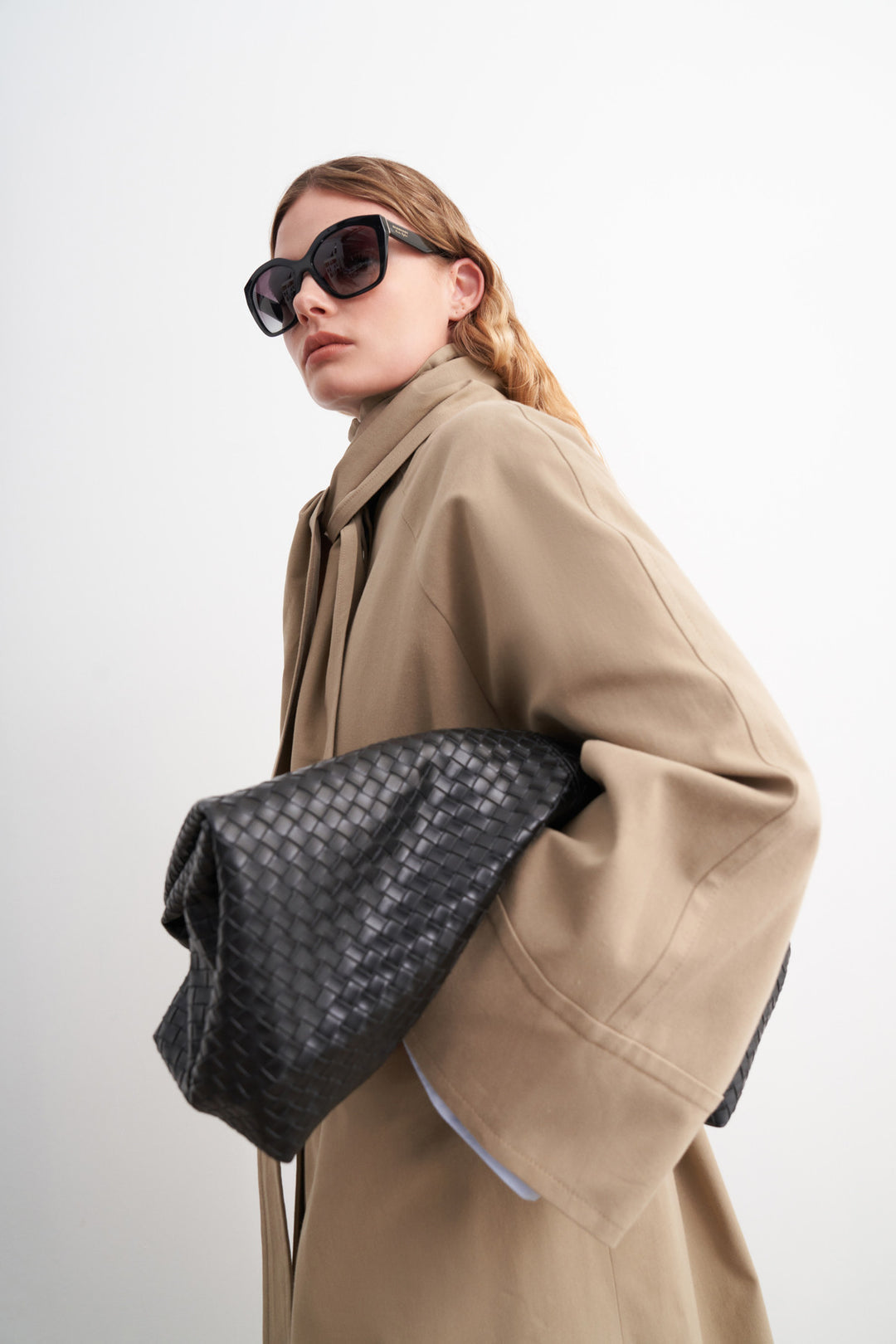 Premium Shawl-Detail Trench Coat Camel