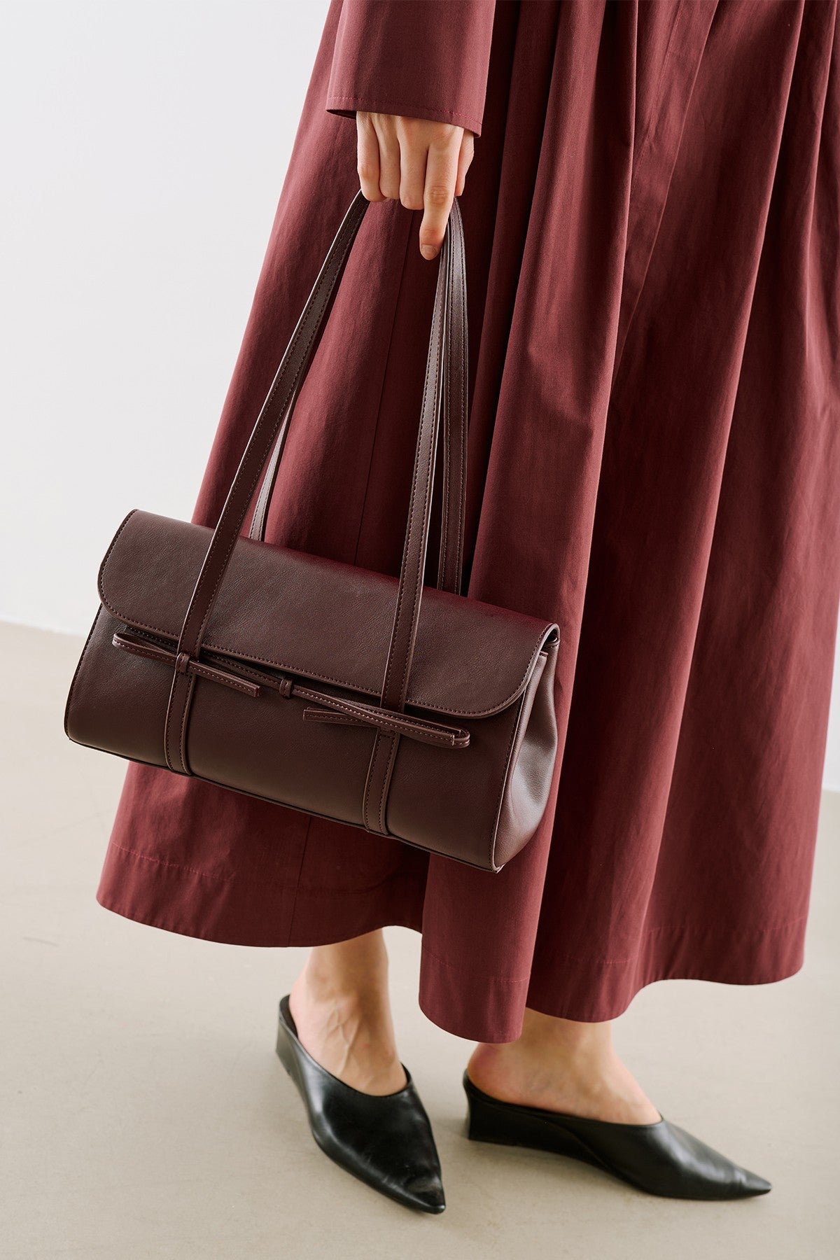 Misty Flap Shoulder Bag Burgundy