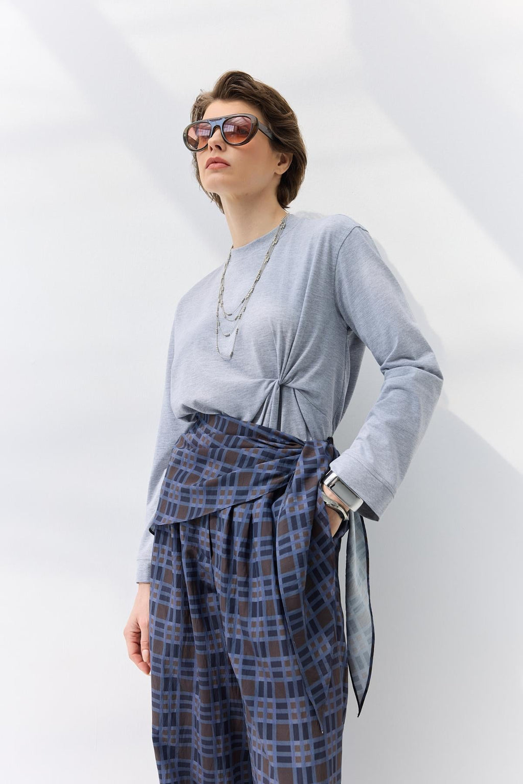 Knot Detail T-Shirt Gray