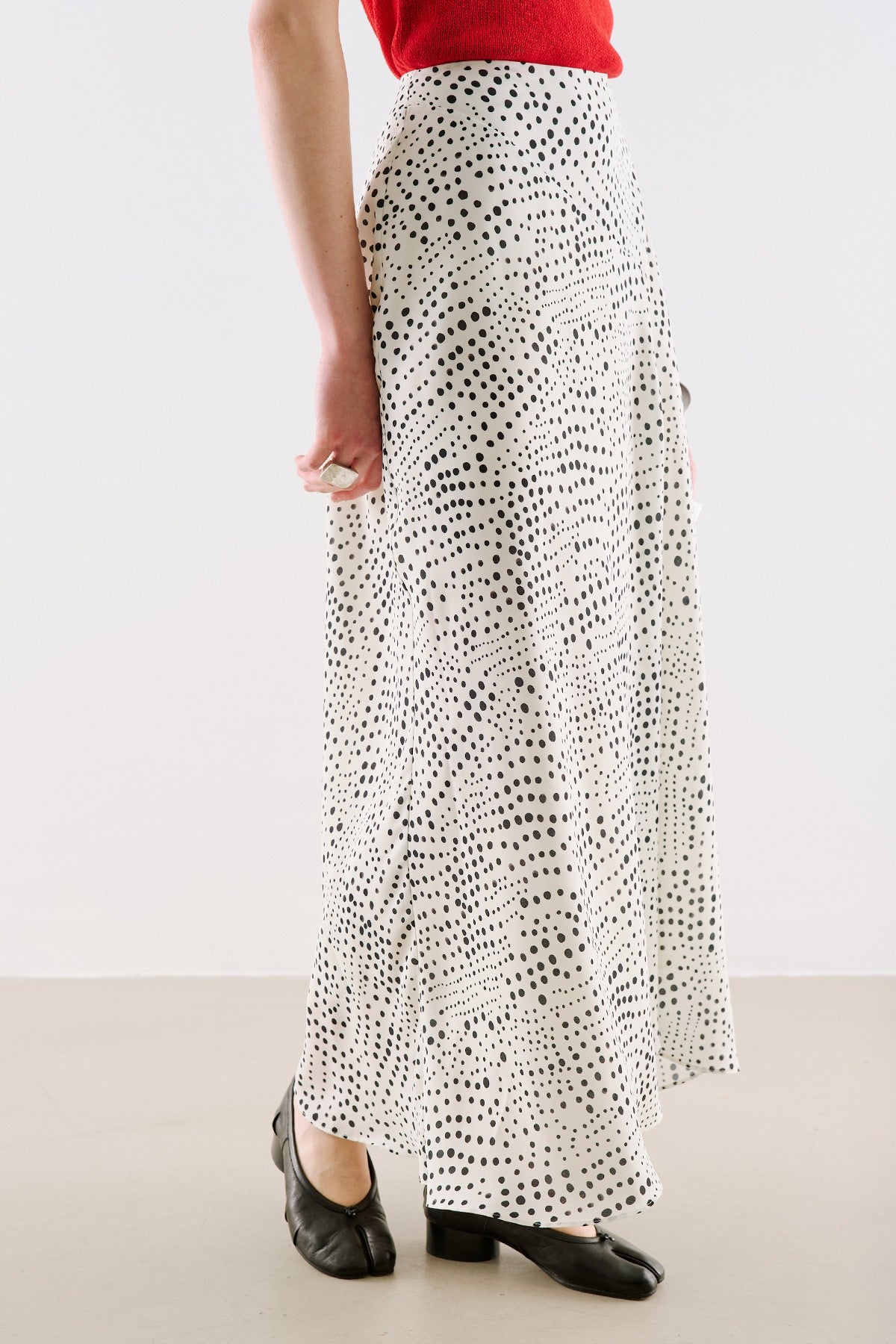 Asymmetric Long Skirt Polka Dot