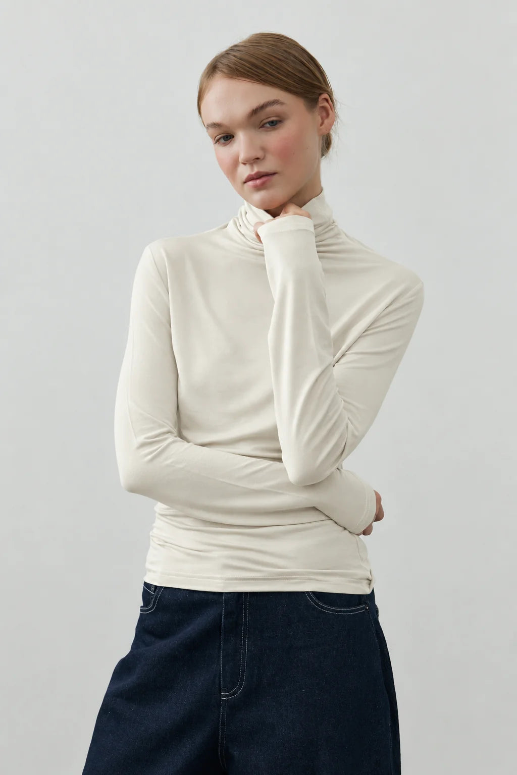 Soft Turtleneck Bodysuit Offwhite