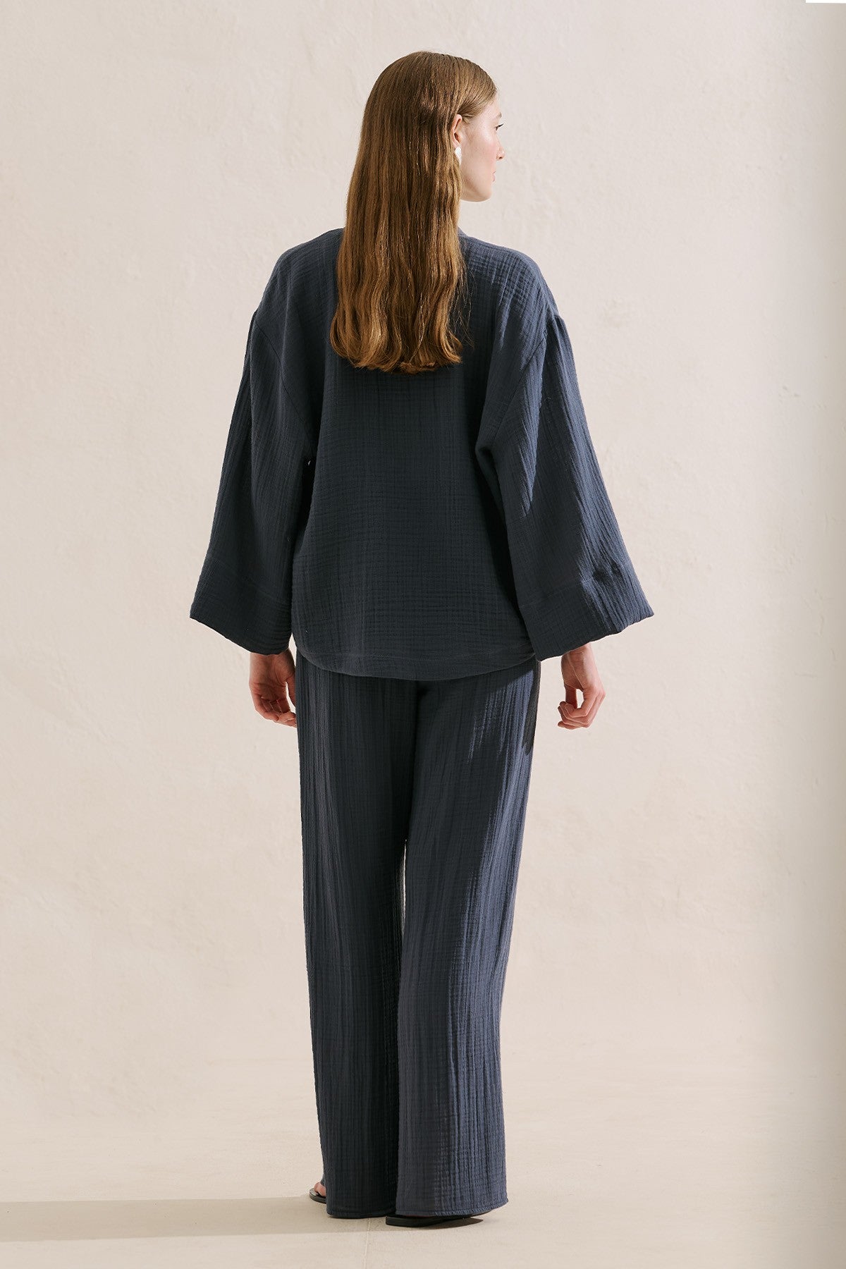 Muslin Wide-Sleeve Blouse Indigo