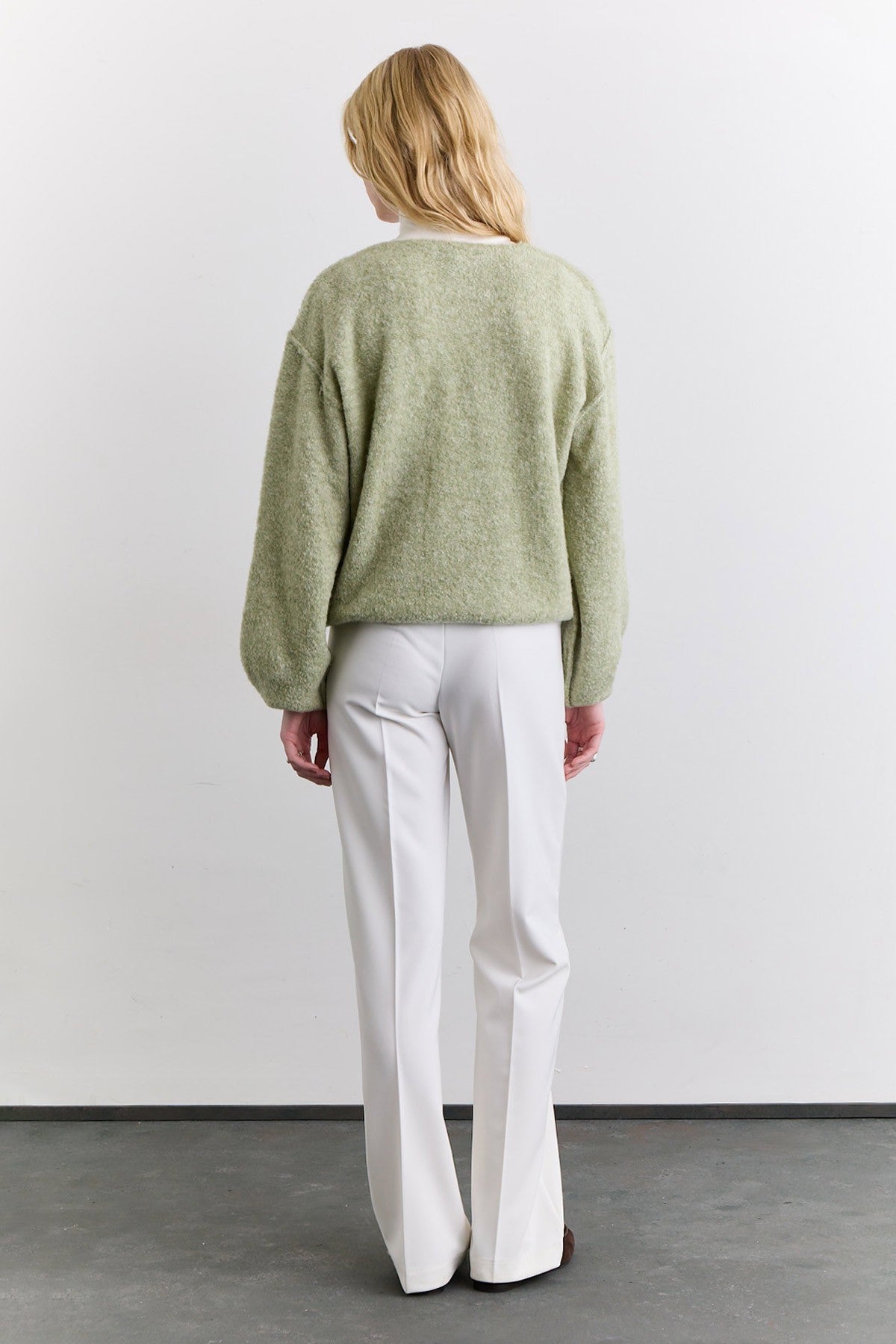 Soft-Textured Knit Sweater Green