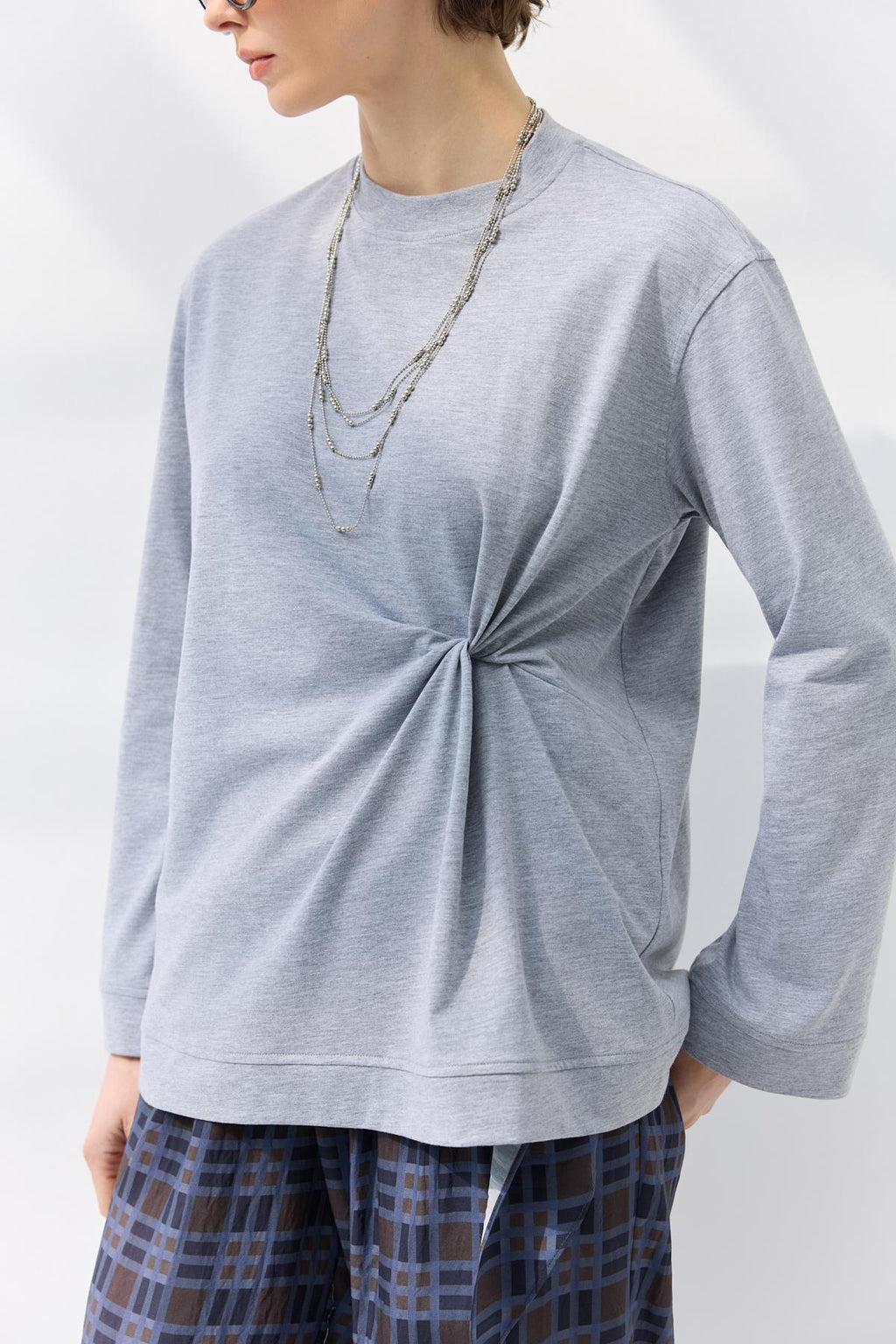 Knot Detail T-Shirt Gray