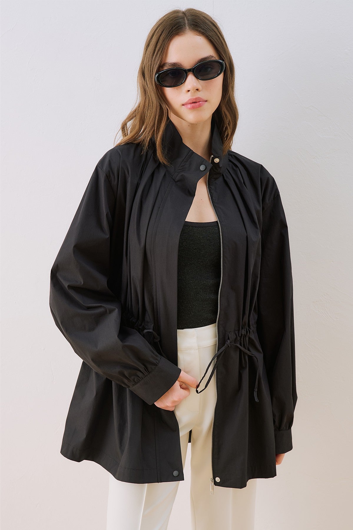 Dina Pleated-Detail Jacket Black