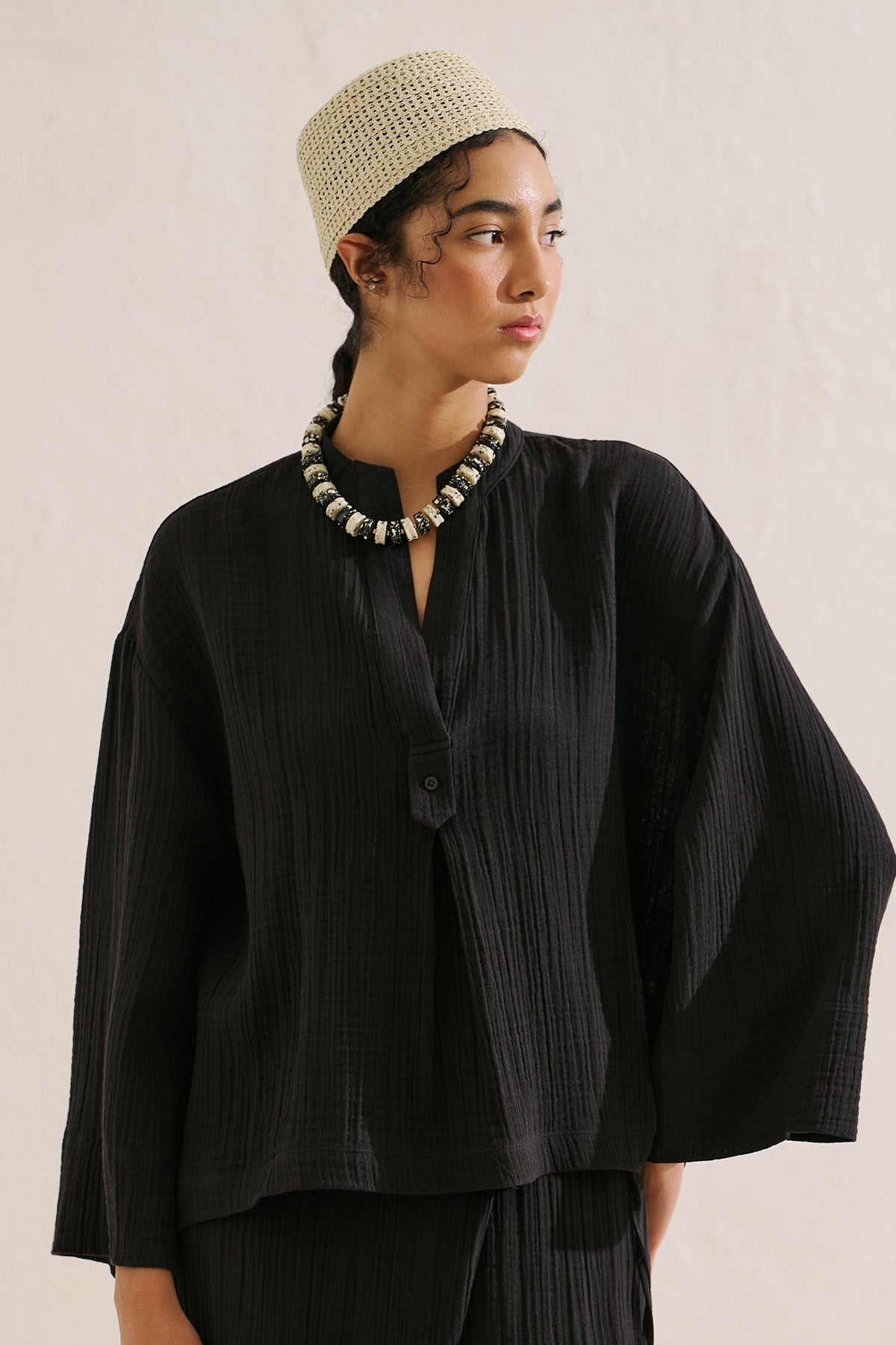 Muslin Wide-Sleeve Blouse Black