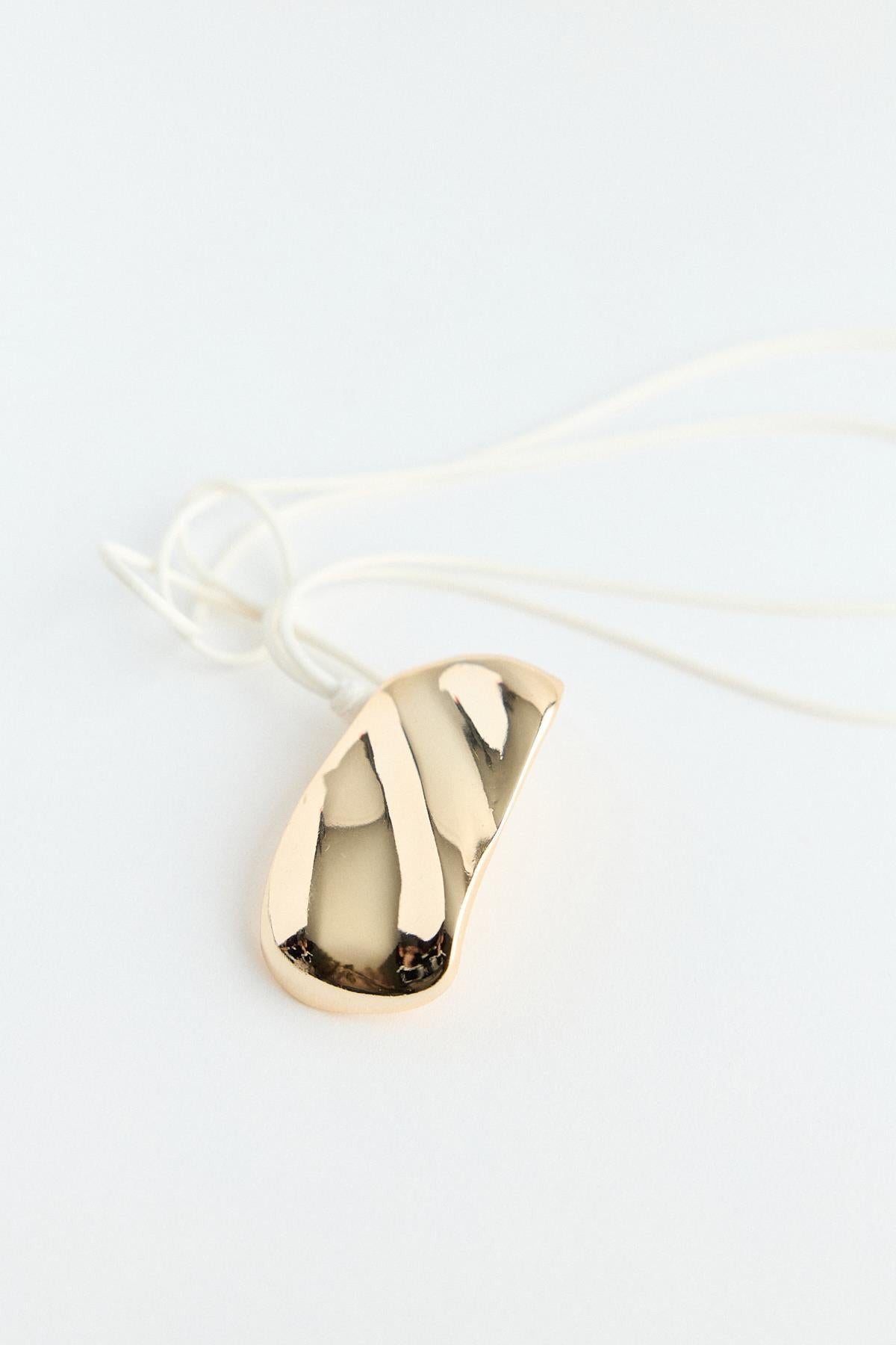 Wave-Shaped Gold Metal Pendant Necklace