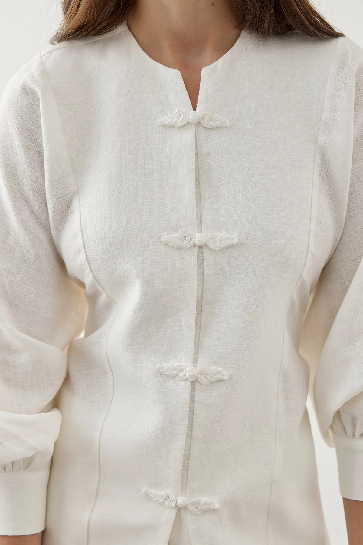 Linen Japandi Button-Up Shirt
Jacket White