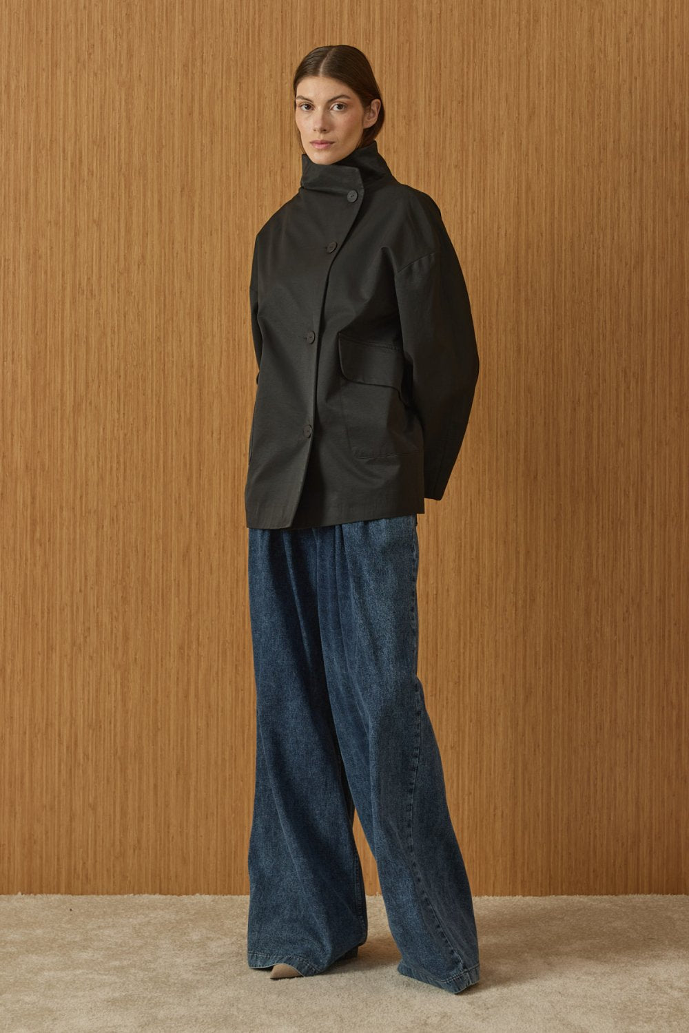 Mev Cape Trench Coat Black