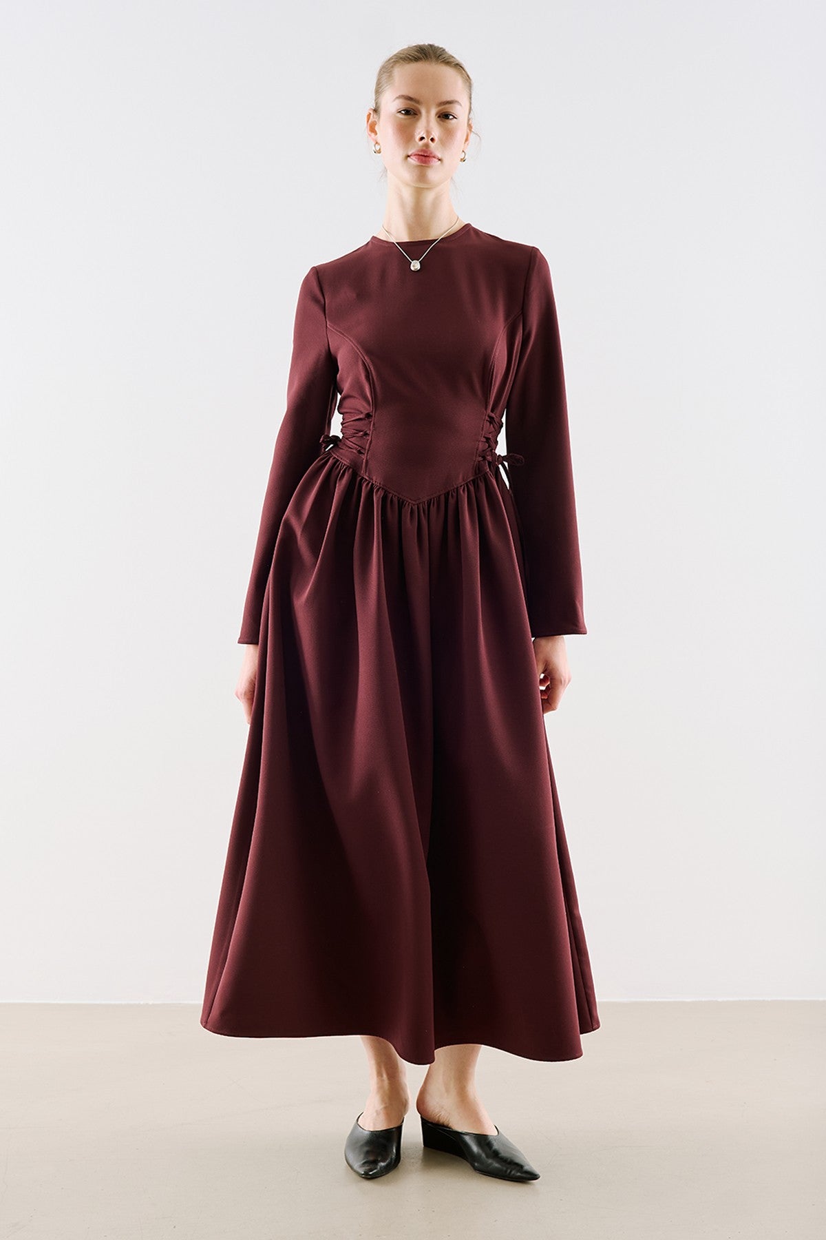 Waist-Fitted Tie-Detail Dress Burgundy