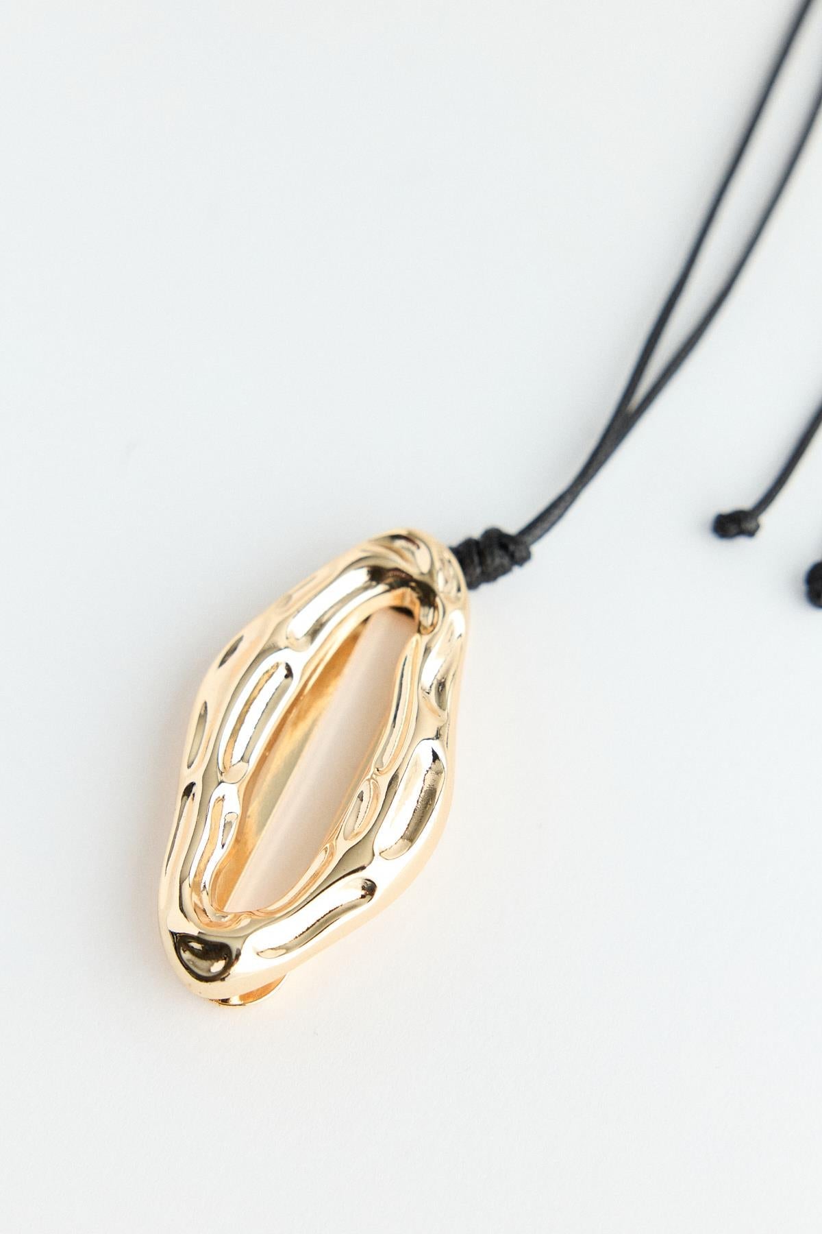 Textured Necklace with Metal Gold Pendant