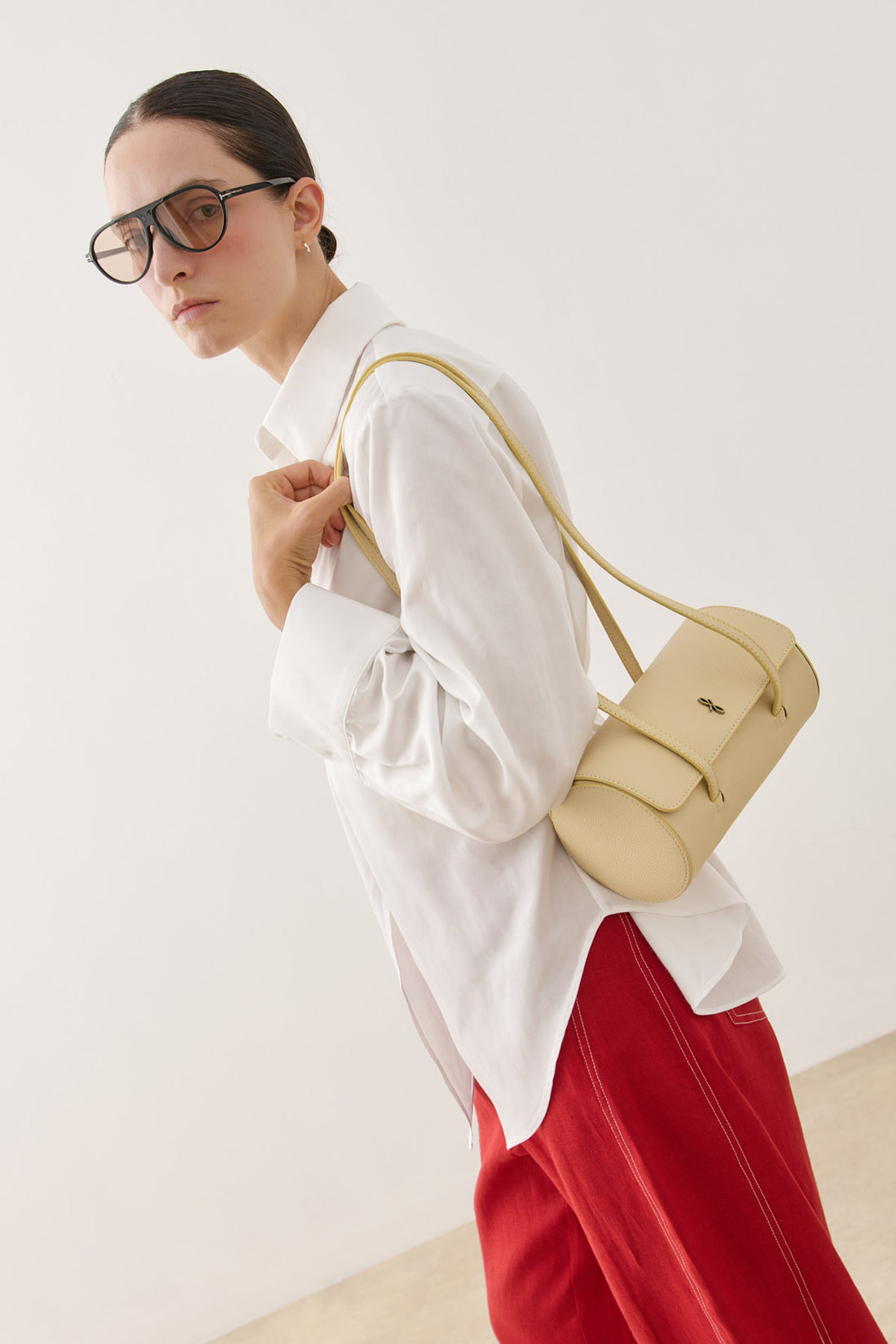 Sansy Cylinder Shoulder Bag Butter Yellow
