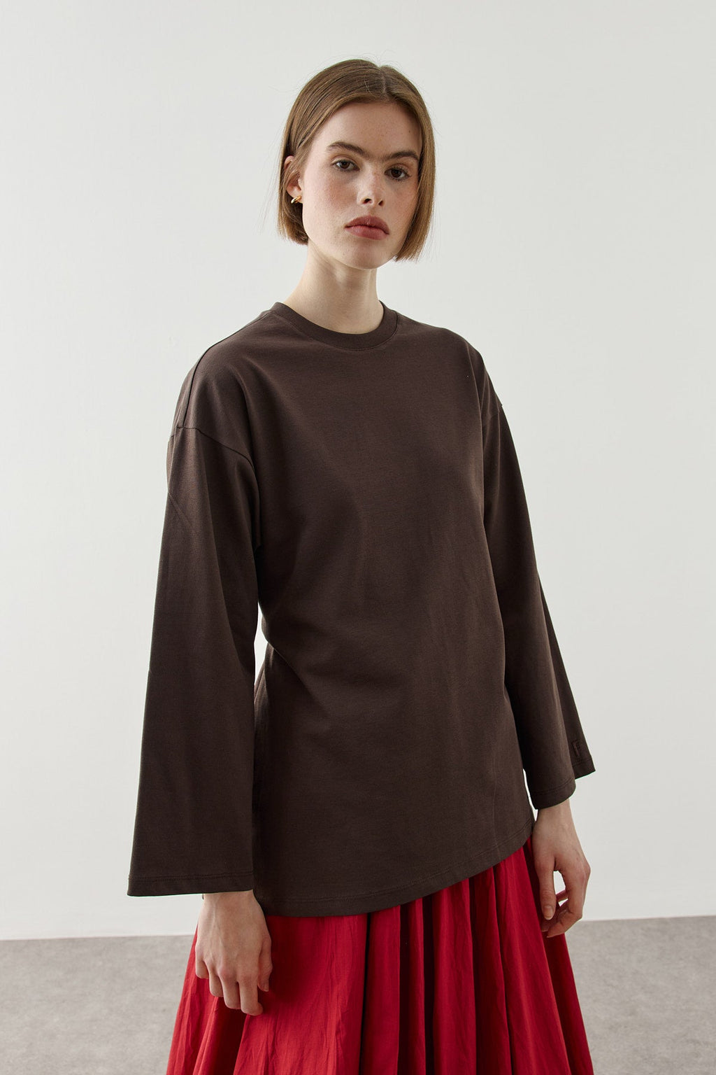 Basic Cotton T-Shirt with Contrast
Tie Detail Brown