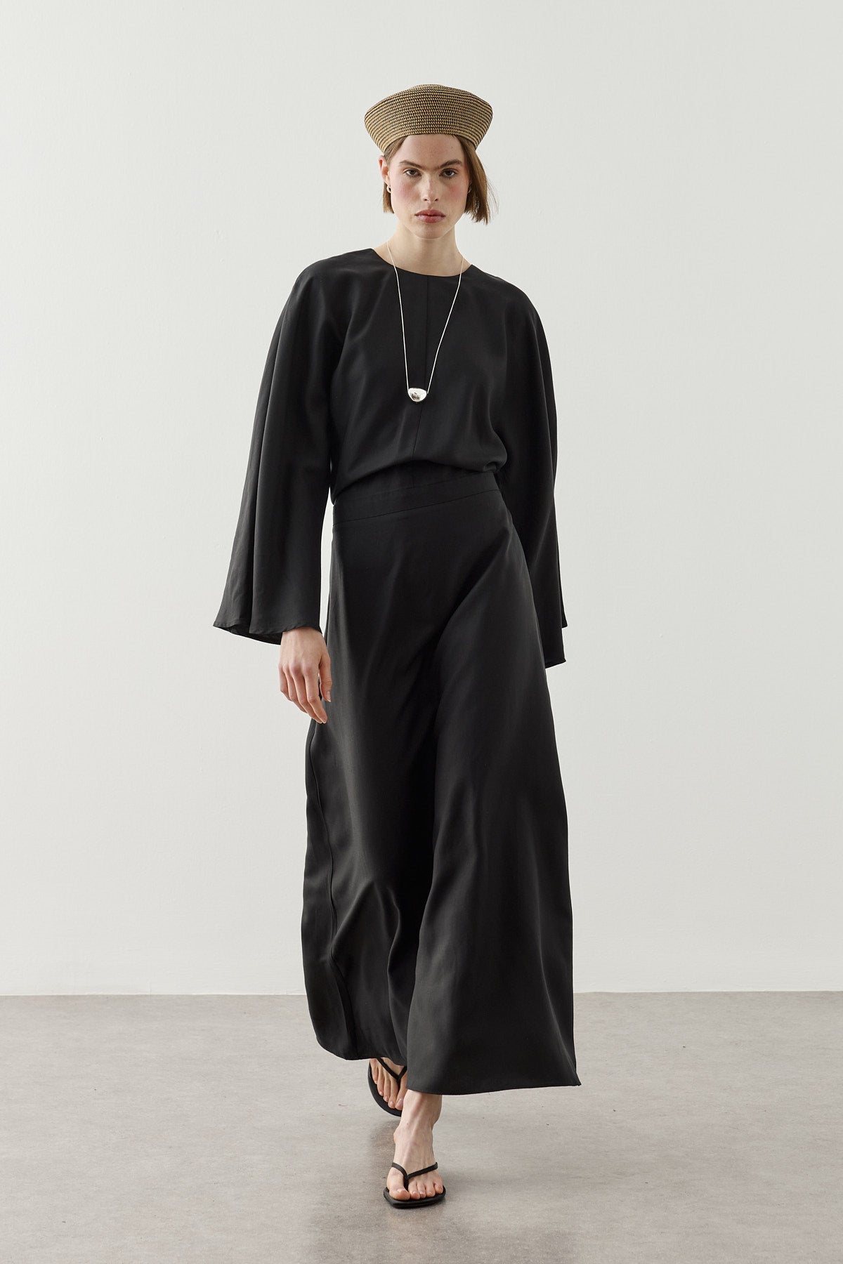 Back Tie Tencel Dress Black