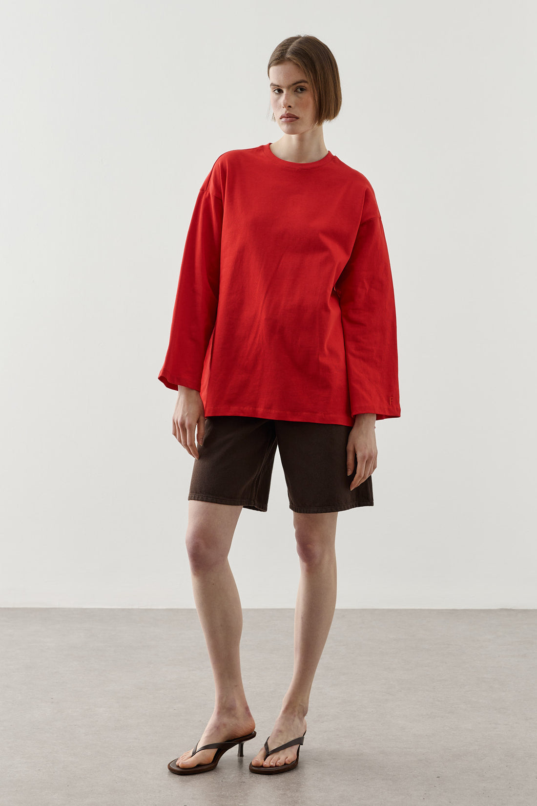 Basic Cotton T-Shirt with Contrast
Tie Detail Red