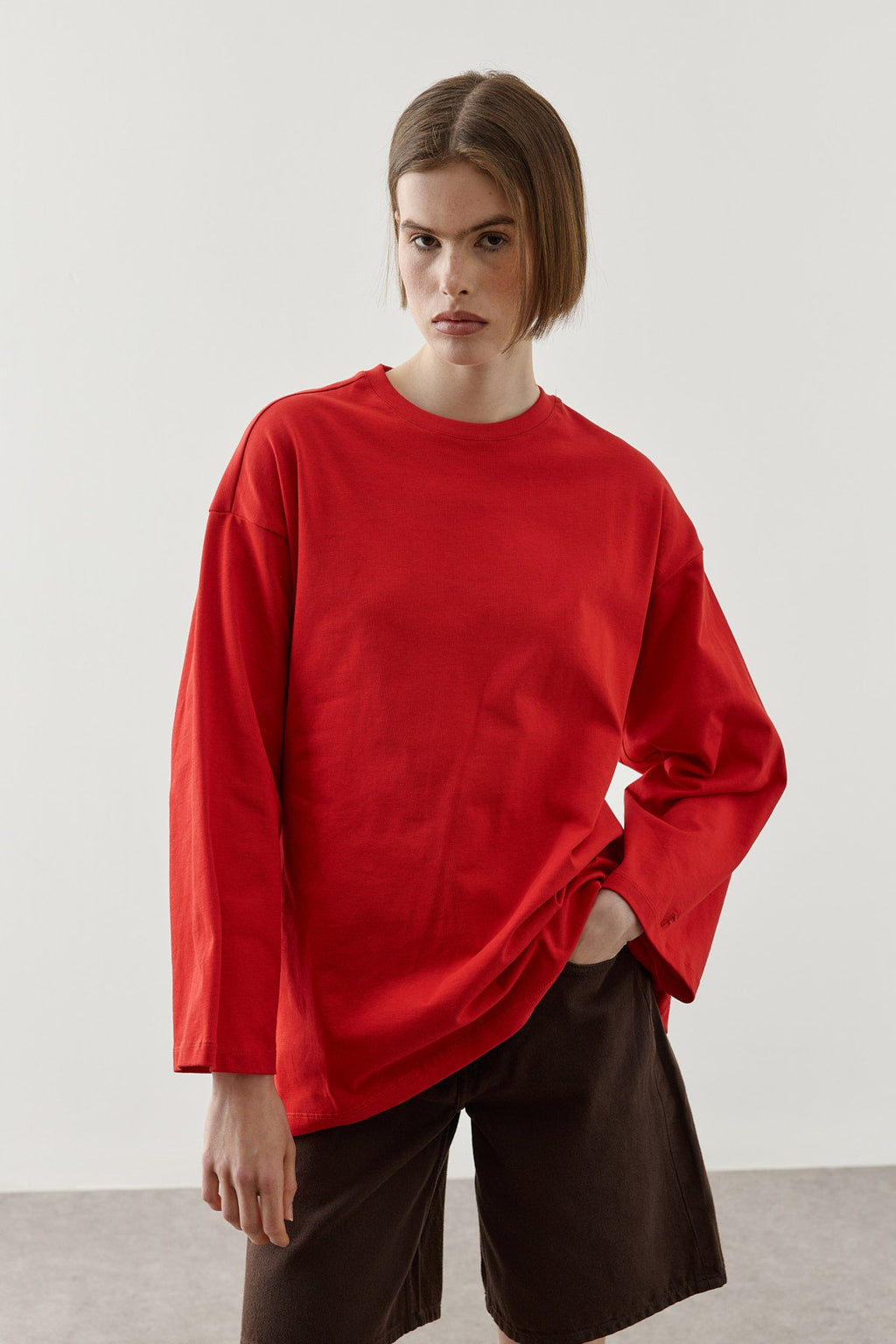 Basic Cotton T-Shirt with Contrast
Tie Detail Red