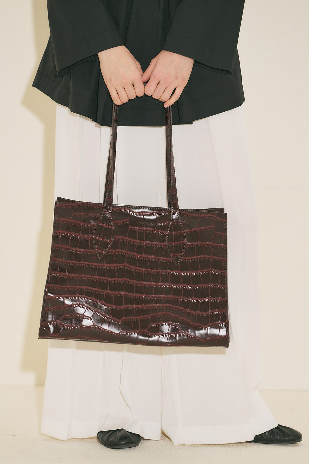 Embossed Leather City Bag Burgundy