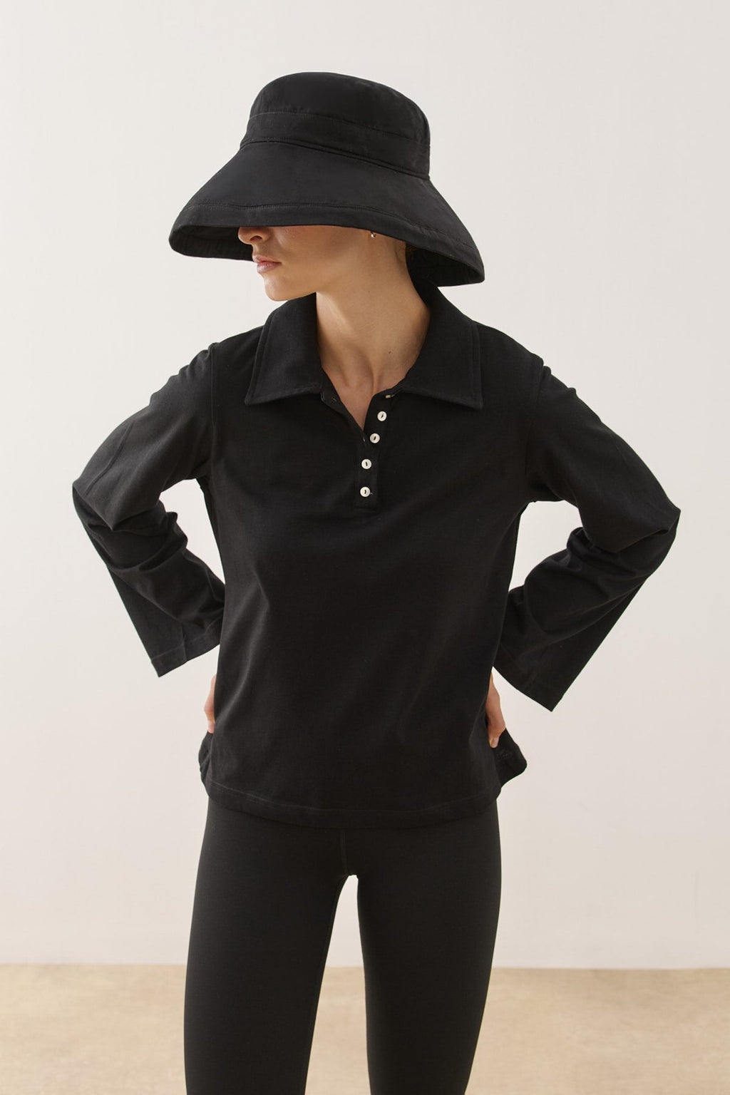 Maxi Fabric Hat Black