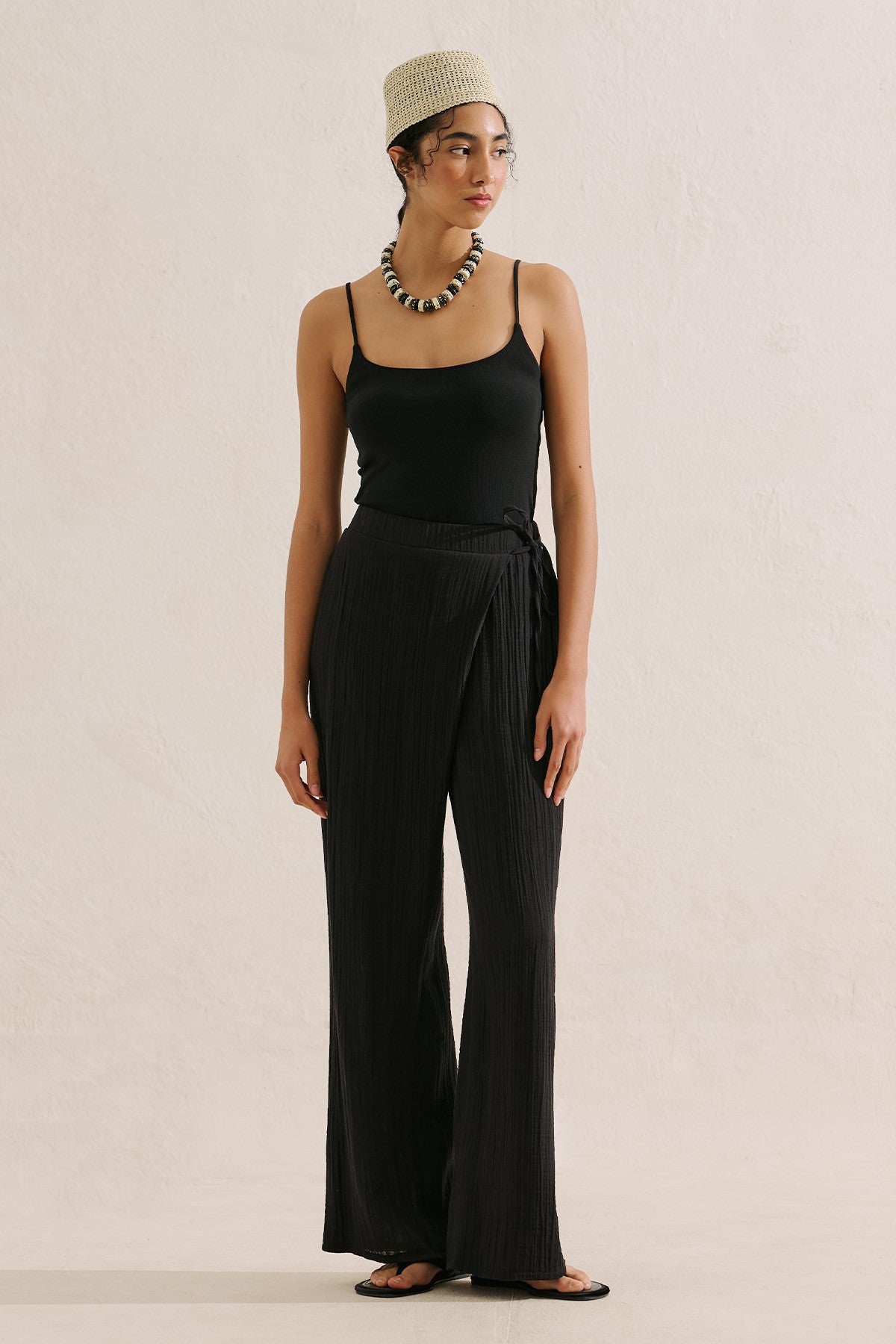 Muslin Wrap-Style Pants Black