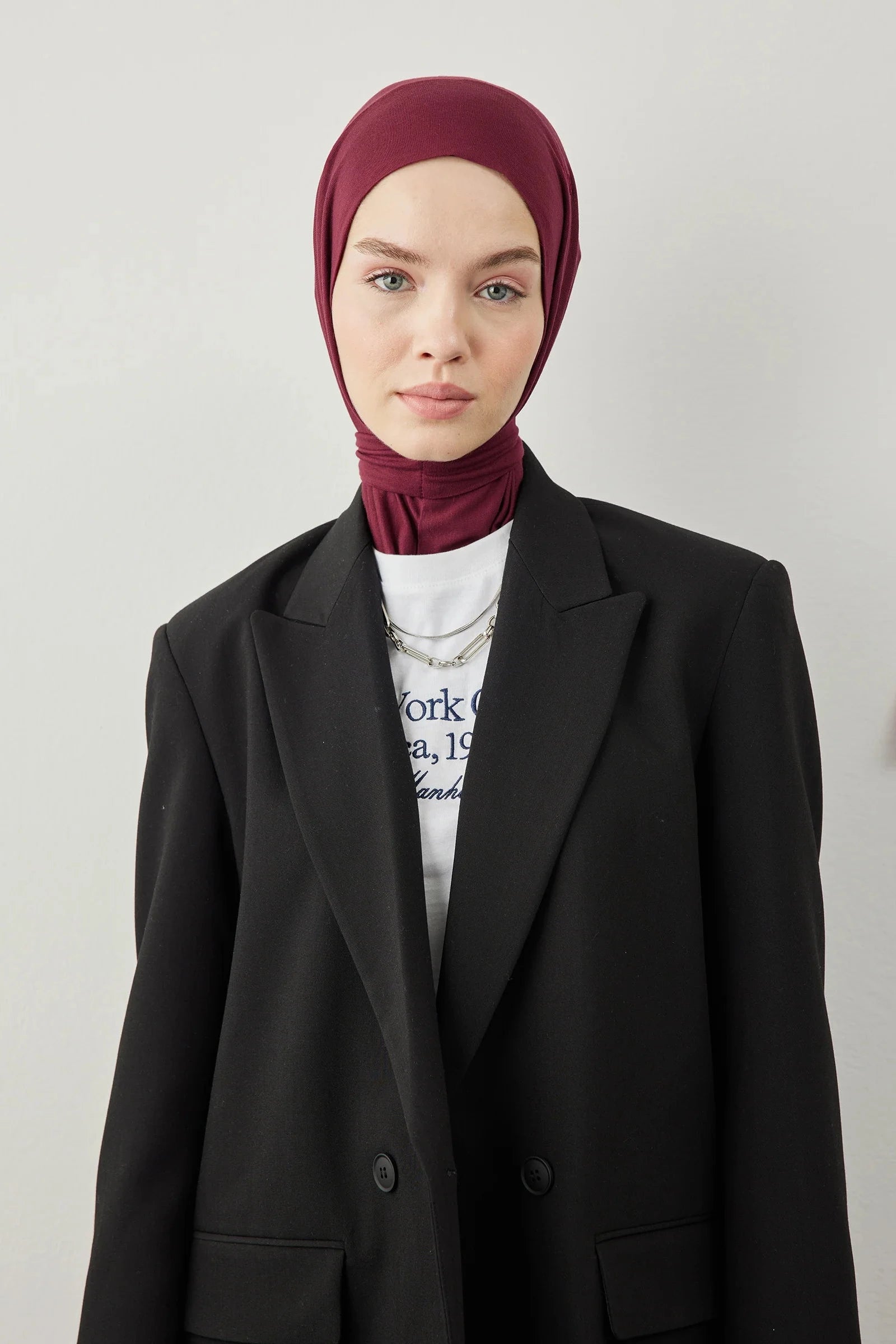 Athletic Hijab Burgundy