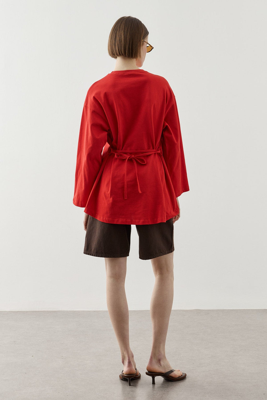 Basic Cotton T-Shirt with Contrast
Tie Detail Red
