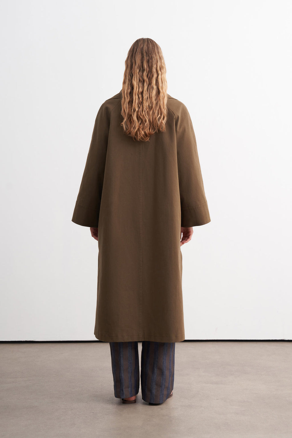 Premium Shawl-Detail Trench Coat Khaki