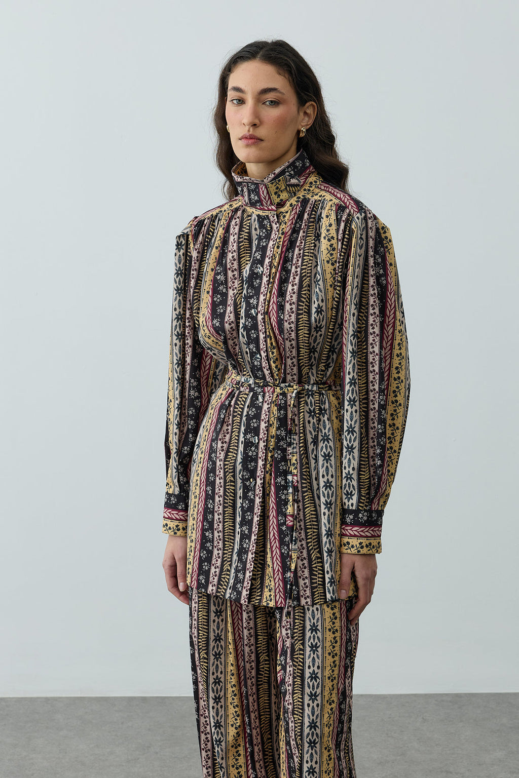 High Collar Patterned Set