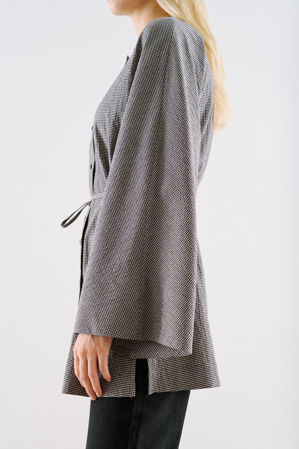 Wide-Sleeve Belted Tunic Black