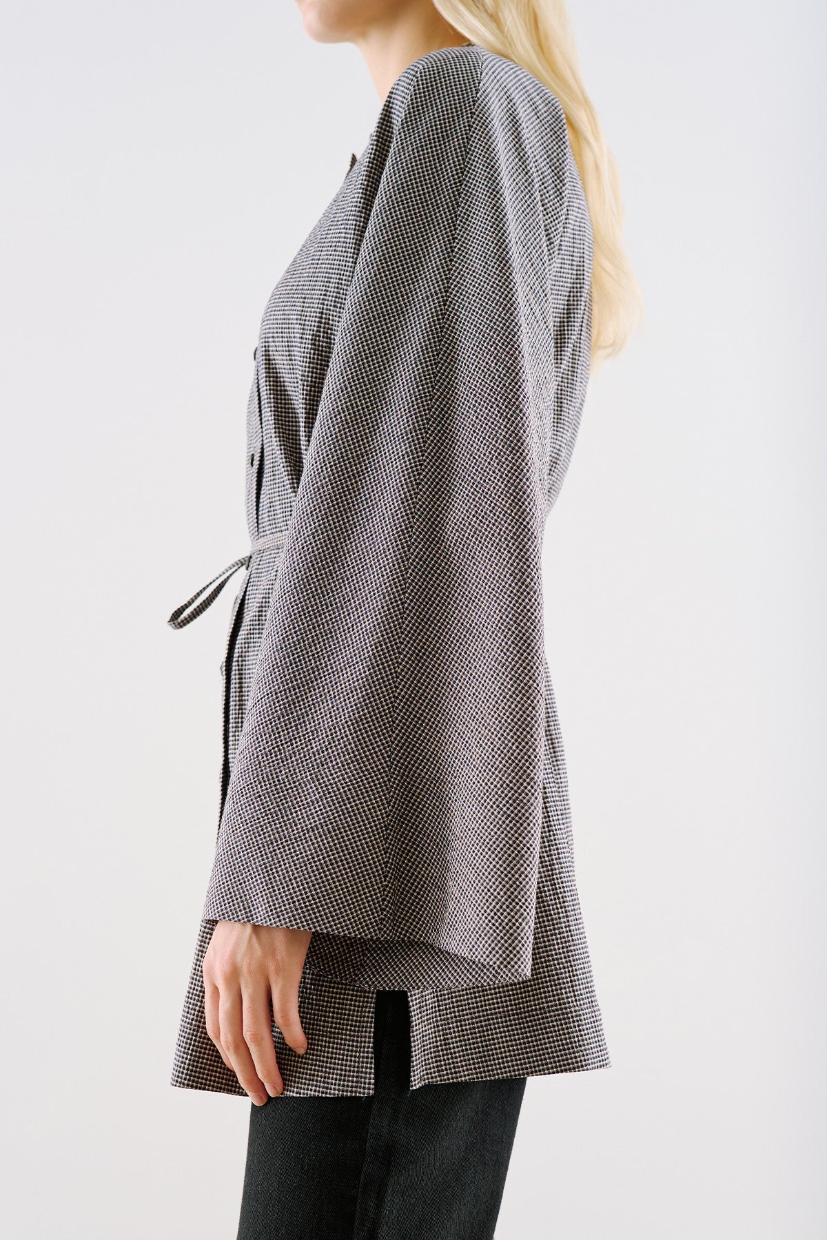 Wide-Sleeve Belted Tunic Black