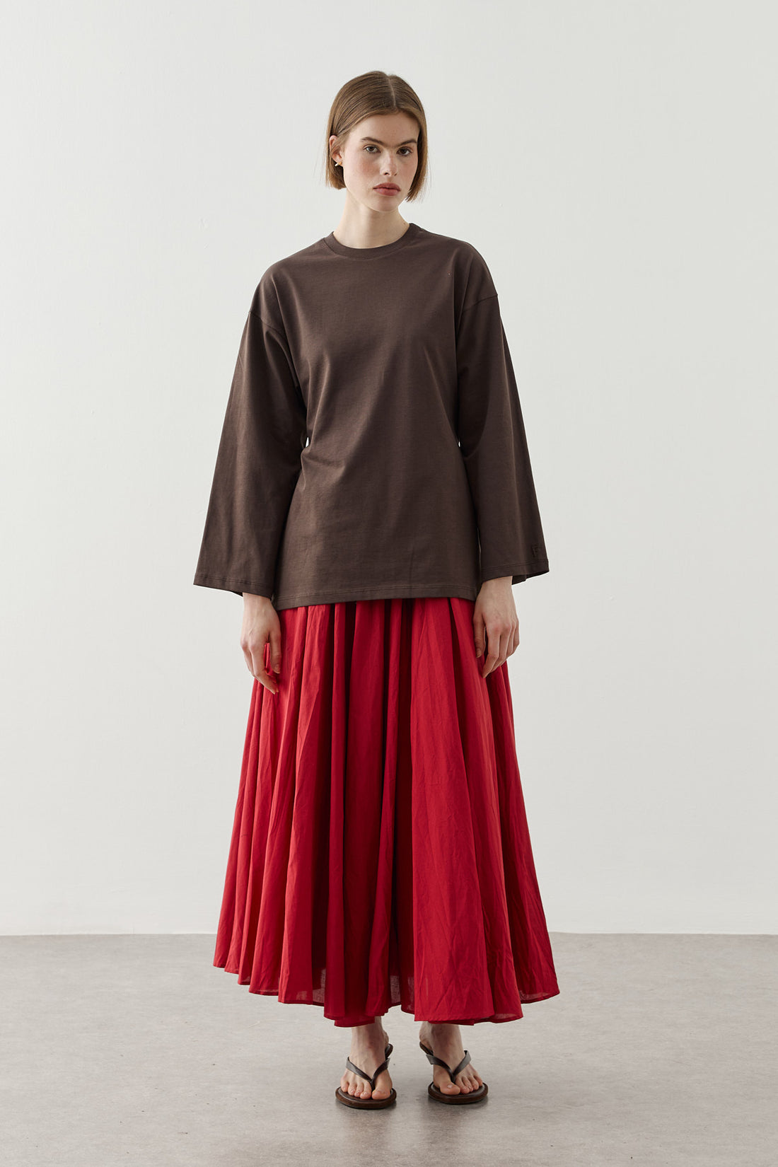 Basic Cotton T-Shirt with Contrast
Tie Detail Brown