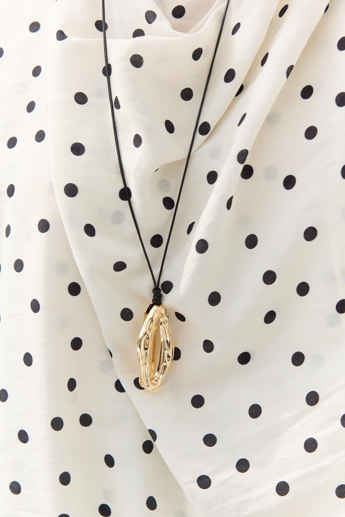 Textured Necklace with Metal Gold Pendant